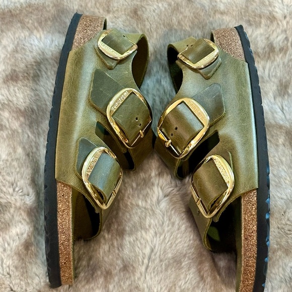 Birkenstock Green Sandals with Gold Buckles​ - Picture 5 of 7